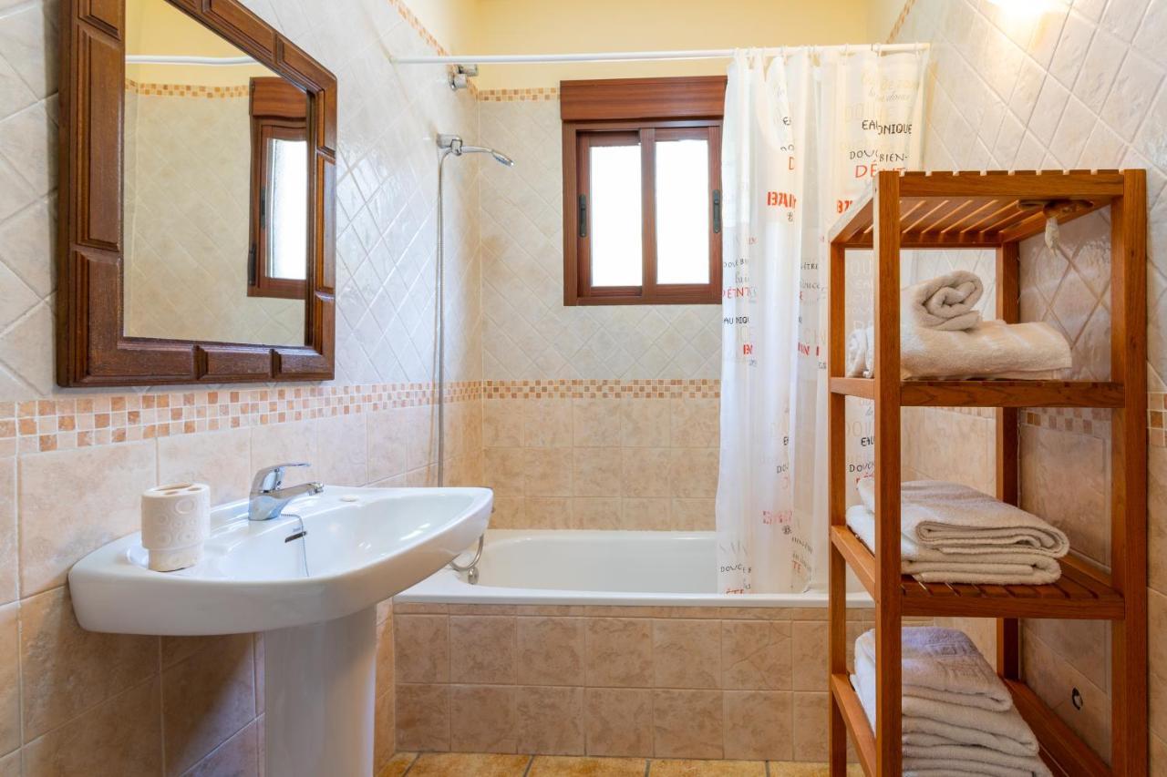 Вилла Cortijo La Reina Торрокс-Коста Экстерьер фото